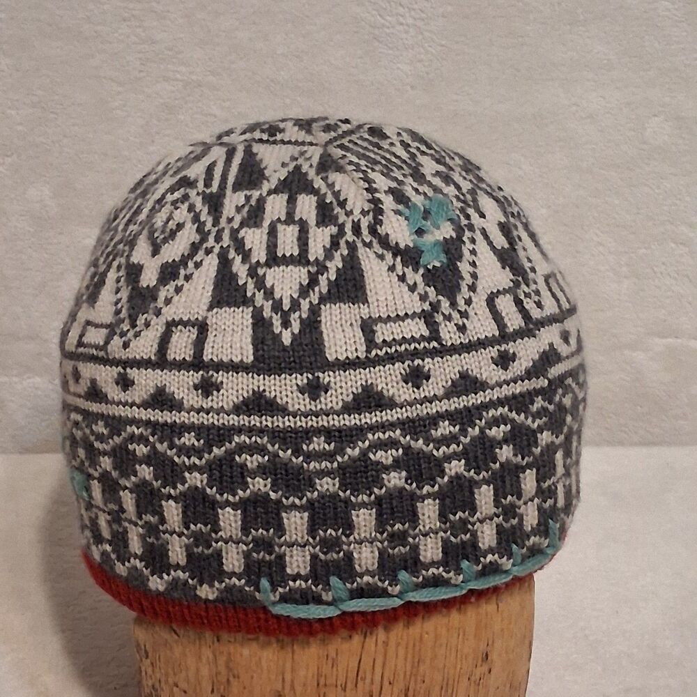 Eddie Bauer Beanie Hat Merino Wool Gray Geometric Print Red Trim Fleece HeadBand